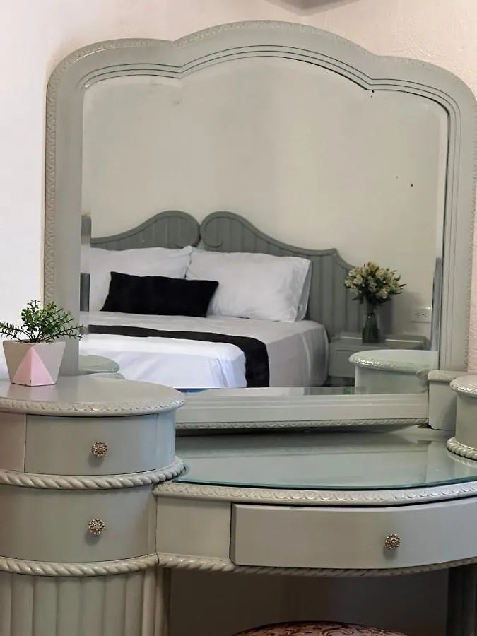ホテル Casa Cayetana Merida Paseo Montejo Centro メキシコ