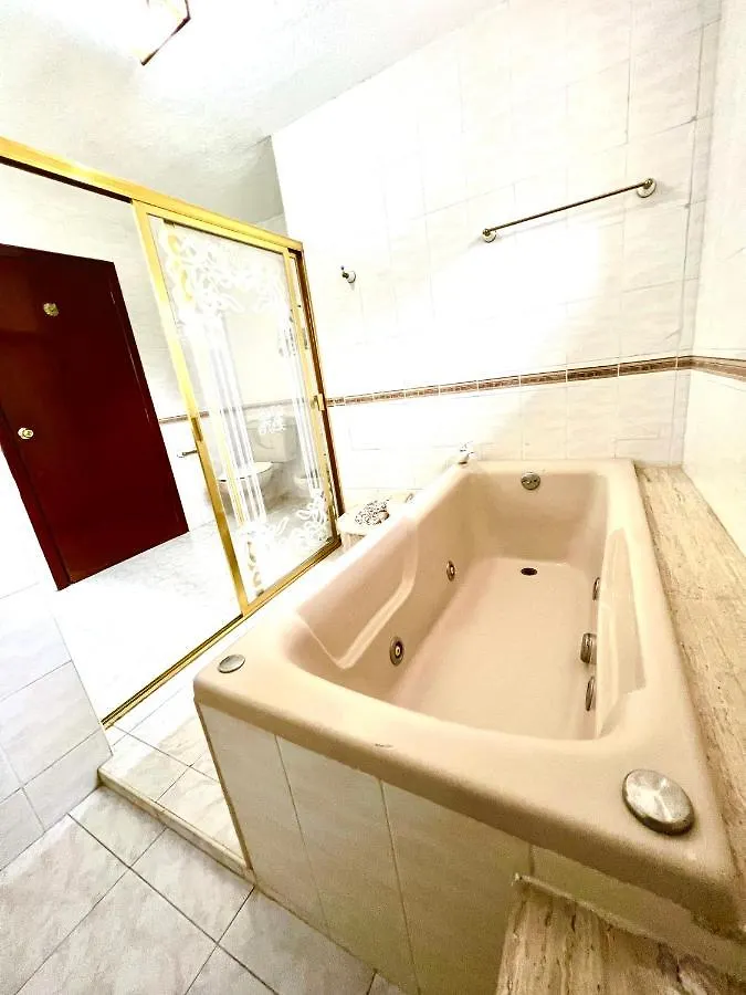 Casa Cayetana Merida Paseo Montejo Centro 0*,  メキシコ
